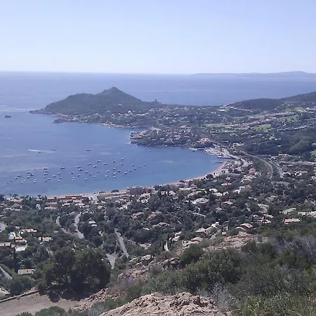 Apartamento Cap Esterel Village : 2 Pieces Mer Terrasse D'angle - Fh - Esterel Vacances 63la *