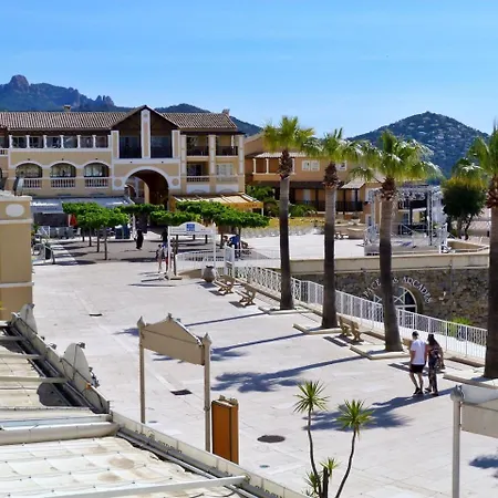 Apartamento Cap Esterel Village : 2 Pieces Mer Terrasse D'angle - Fh - Esterel Vacances 63la *